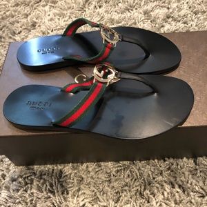Gucci Shoes - Gucci Flat thong Size 5 Brand NEW! Gucci Shoes - Gucci Flat thong Size 5 Brand NEW!